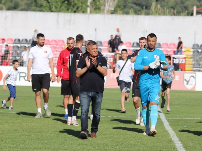 Aldo Teqja, hero i Flamurtarit, kuqezinjtë përballë Laçit për Superioren