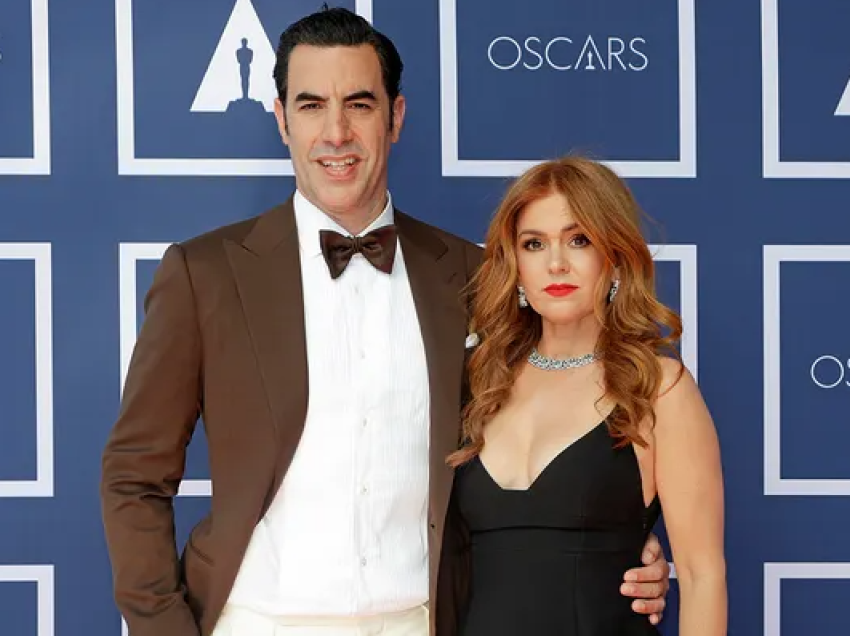 Isla Fisher thyen heshtjen në lidhje me ndarjen nga Sacha Baron Cohen pas 14 vitesh martesë