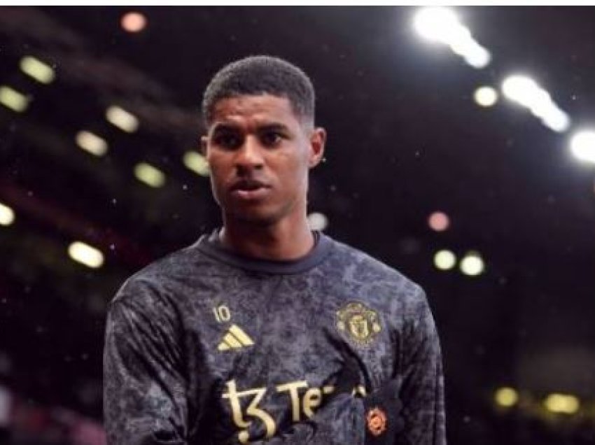 Rashford afër përplasjes me tifozët