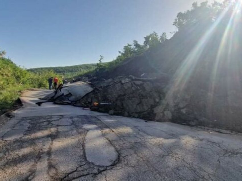 Shembja e dheut në rrugën Klinë-Gjakovë, flet Durmishi