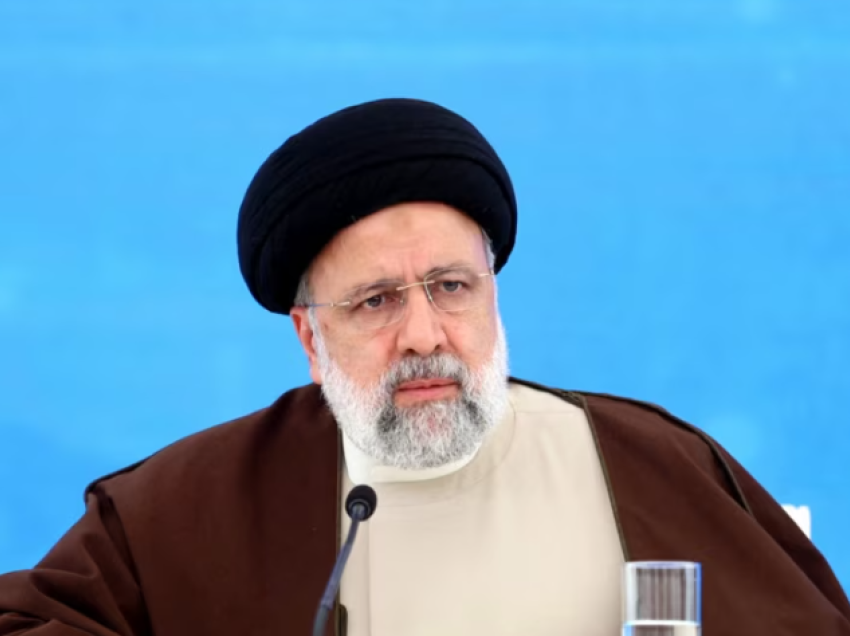 Iran, rrëzohet helikopteri me të cilin udhëtonte Presidenti Ebrahim Raisi