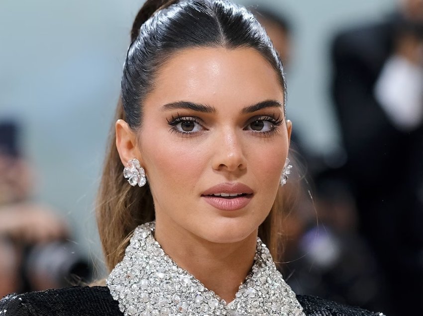 Kendall Jenner ka një përgjigje për njerëzit që mendojnë se është “e mërzitshme”