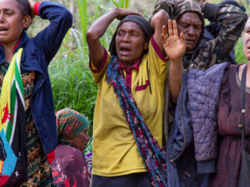 Papua Guinea e Re urdhëron mijëra banorë të evakuohen