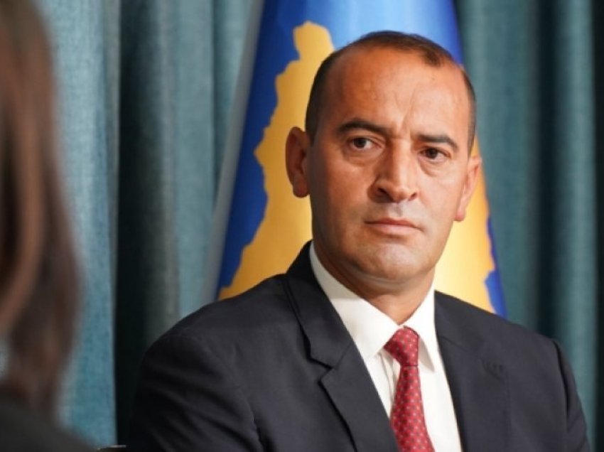 Haradinaj: Kurti s’guxon t’i thotë diçka Kusarit, sepse ajo di aq shumë për të saqë e “varrosë”