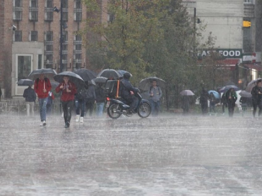 “Rekord temperaturash tropikale”/ Meteorologia zbulon çfarë pritet të ndodhë me motin në Qershor dhe paralajmëron qytetarët