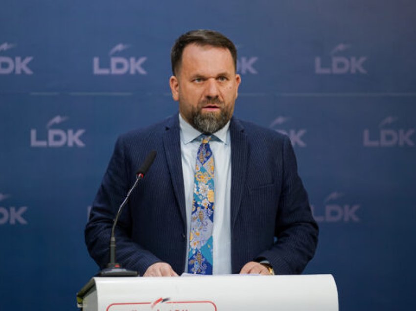 Konferenca e LDK, Rukiqi: Dënojmë falsifikimin e raportit të ZKA-së për financat publike, ftojmë prokurorinë të hetojë