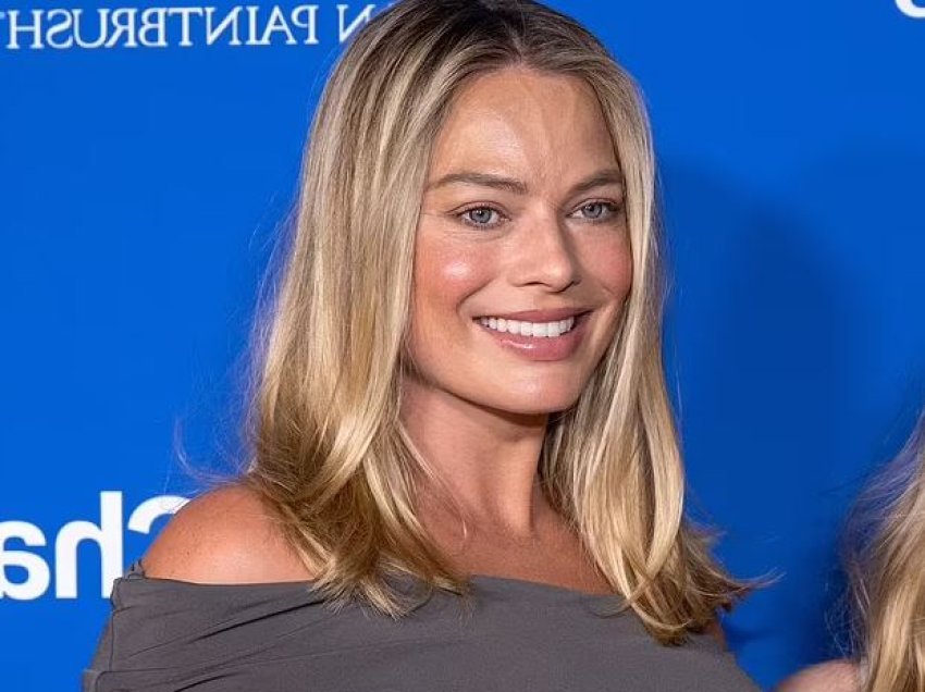 Vjen në jetë djali i Margot Robbie