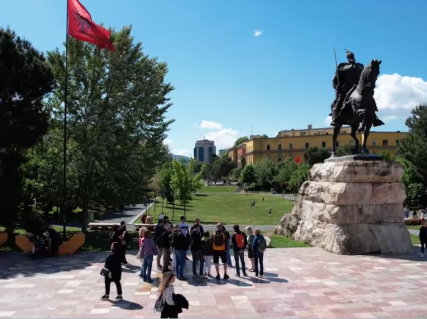 Reagime të qytetarëve në Tiranë mbi zgjedhjet presidenciale në SHBA