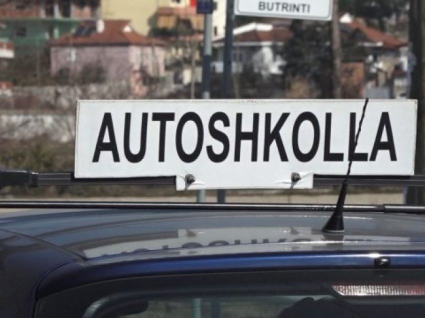 Pronarja e autoshkollës e arrestuar për ryshfet, drejtoreshë në Komunën e Kaçanikut