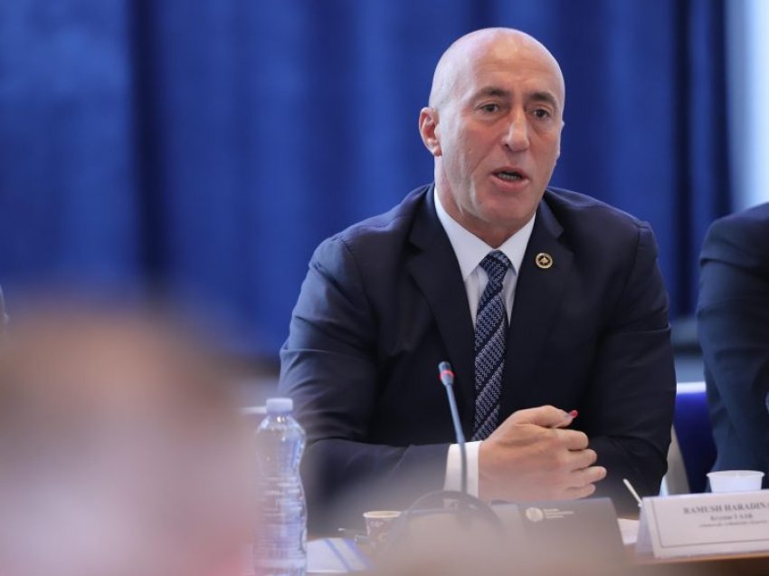 Haradinaj prezanton sot kandidatët për deputetë nga dega e Rahovecit