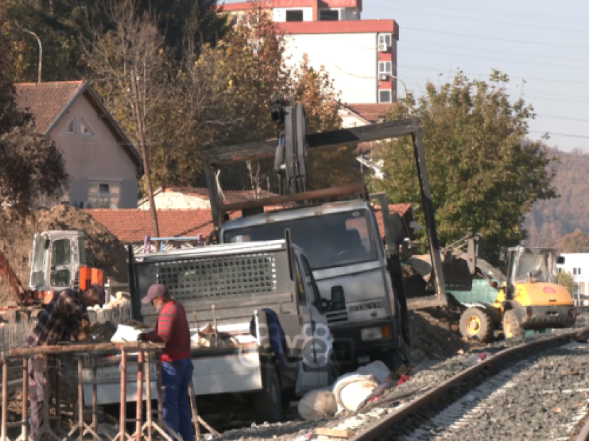 “Ndodh çdo herë afër zgjedhjeve” – Parku i qytetit në Kaçanik po ridizajnohet