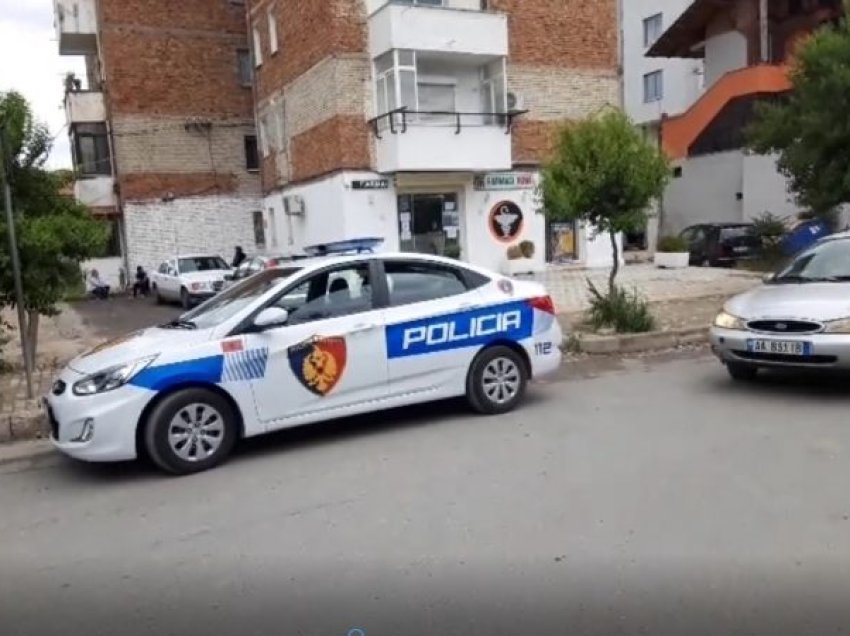 I vihet tritol një bankomati pranë kalasë së Krujës, autorët u arratisën me motor, mënyra atipike që u siguruan që policia nuk do t’i ndiqte