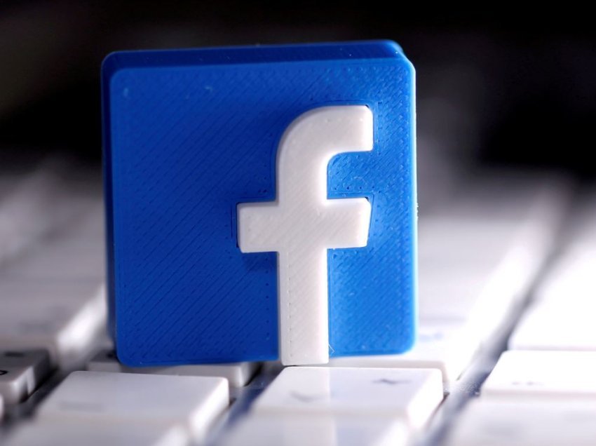 Facebook-u mbetet rrjeti social më i popullarizuar në botë