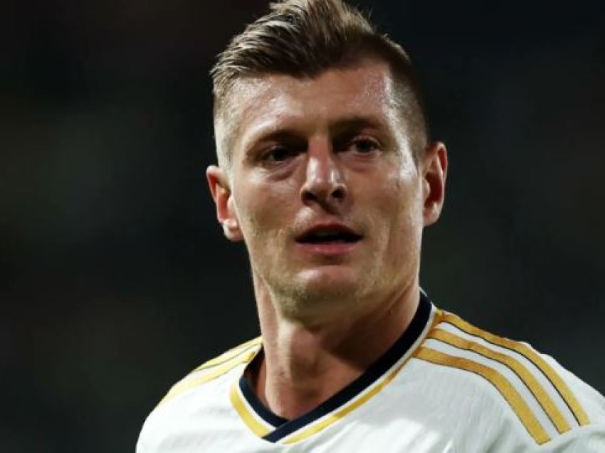 Kroos befason për të ardhmen e tij