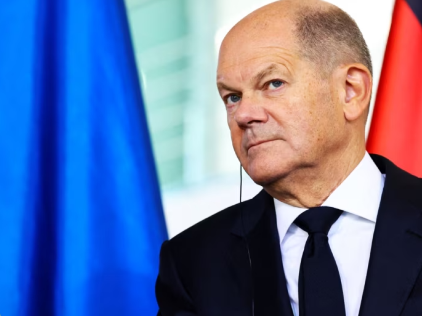 Scholz mbron vendimin për telefonatën e tij me Putinin