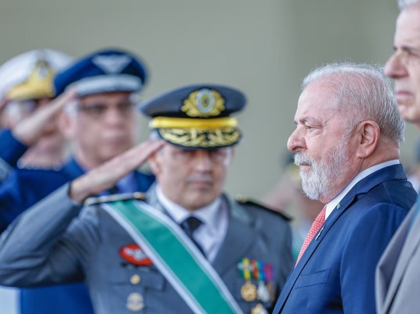 Arrestohet ish-ndihmësi i Bolsonaros dhe katër të tjerë, dyshohen për komplot për të vrarë Presidentin brazilian