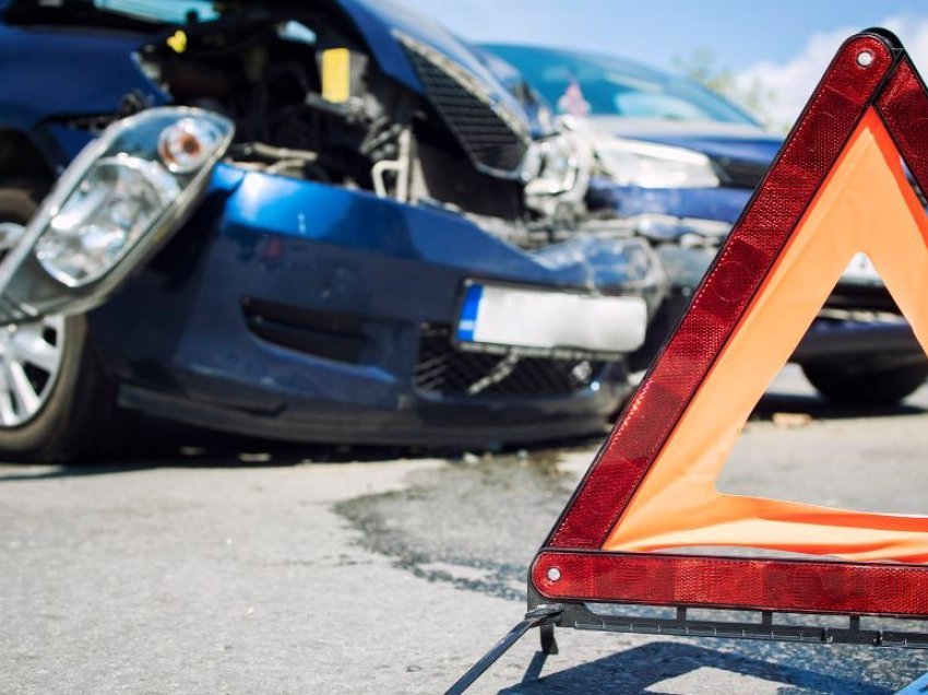 Dy aksidente trafiku në Mitrovicë të Veriut, lëndohen tre persona