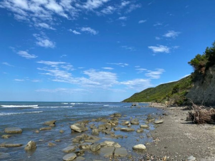 Mot i kthjellët dhe reshje dëbore, si parashikohen të jenë temperaturat sot