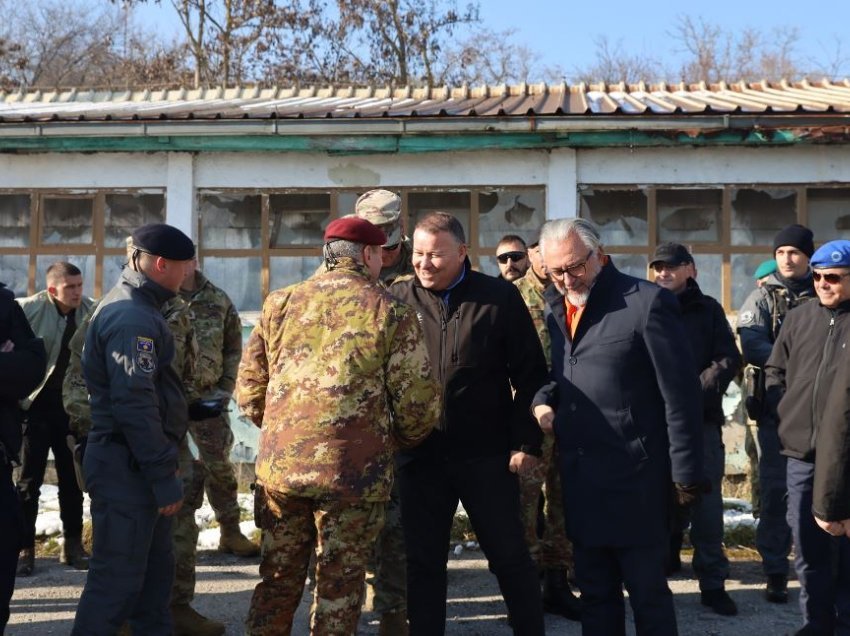 Policia e Kosovës, EULEX-i dhe KFOR-i, stërviten së bashku në Kampin e Njësive Speciale në Vrellë