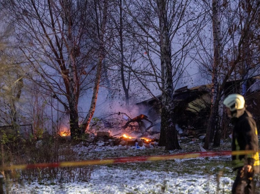 Rrëzimi i avionit në Lituani ngre dyshime se mund të jetë i lidhur me sabotim