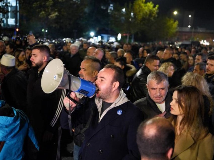 “Asgjë nuk do ndalë revoltën qytetare”/ Balliu: Arrestimet e qytetarëve janë akt kriminal