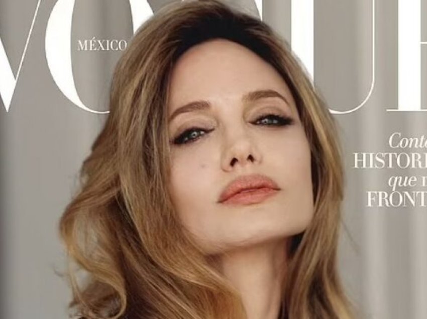 “Duket e trishtuar” – Fansat kritikojnë kopertinën e ‘Vogue Mexico’ të Angelina Jolie