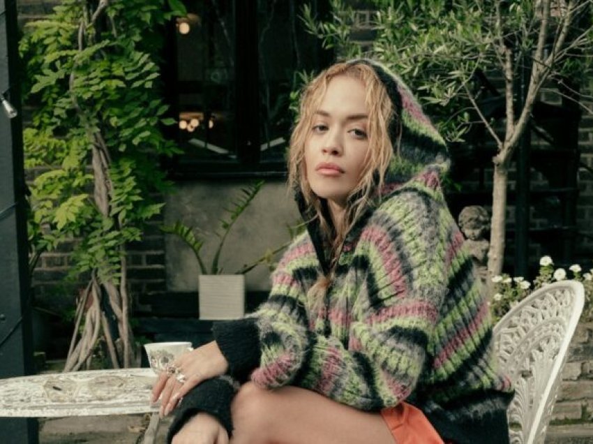 Rita Ora nënshkruan kontratë me ‘Range Media Partners’, për menaxhimin e muzikës dhe të drejtave të saj autoriale