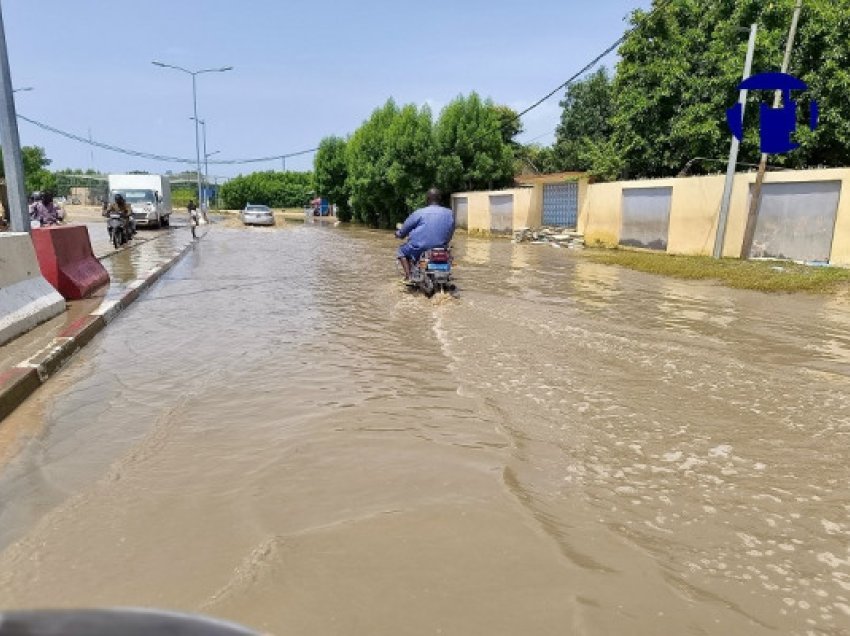 ​Mbi 1 mijë të vdekur e 740 mijë të zhvendosur nga përmbytjet në Afrikë