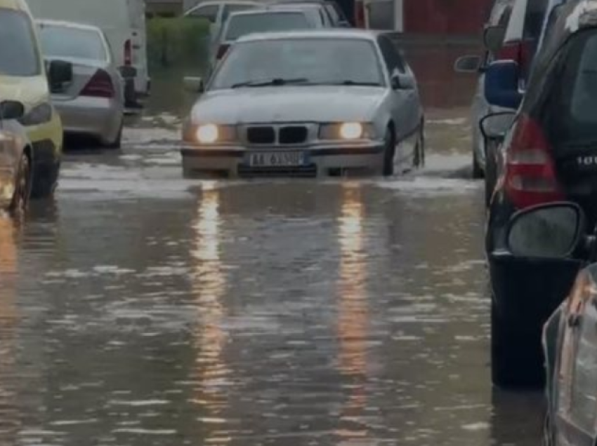 Reshjet e dendura të shiut shkaktojnë përmbytje në Lezhë