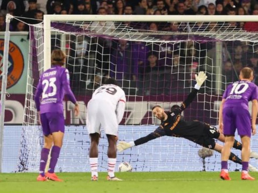 I mbrojti tri penalti për tetë vjet për Unitedin, dy për 10 minuta për Fiorentinën