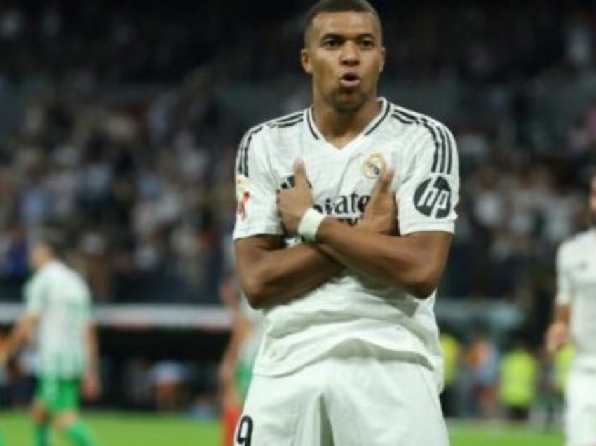 Mbappe shpallët “Lojtari i Muajit” te Reali