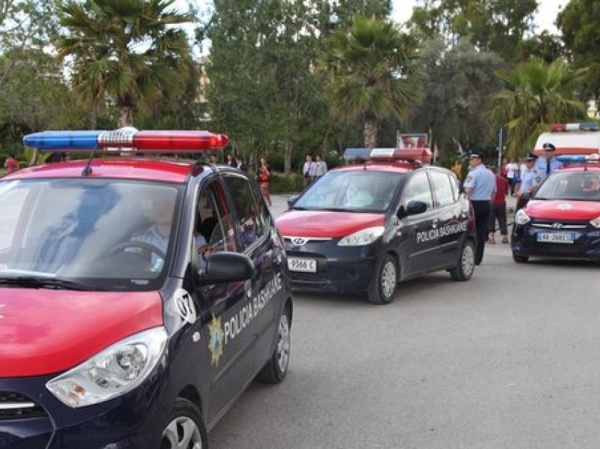 Rrihet barbarisht në Vlorë polici bashkiak, përfundon në spital në gjendje të rëndë