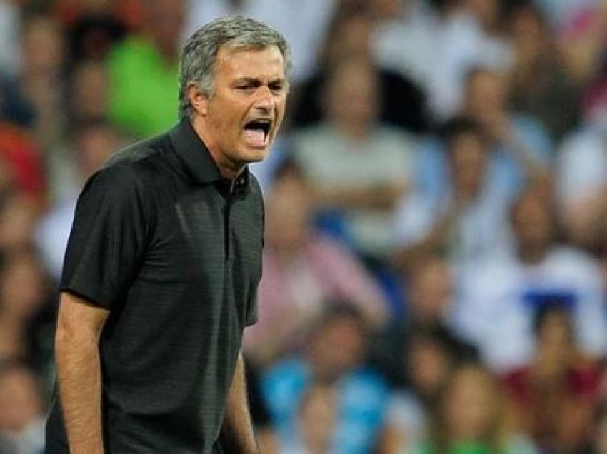 Mourinho: Pengu im është që nuk kam patur mundësi të stërvit Messin