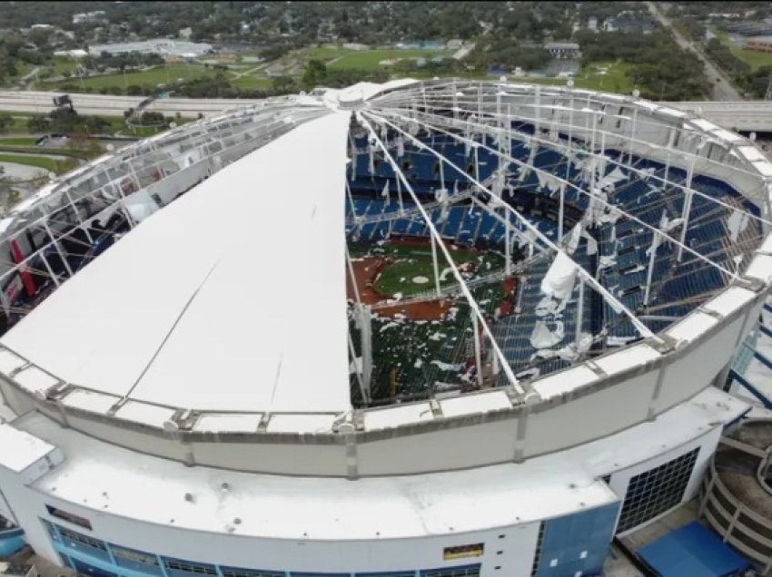 Uragani Milton shkatërron stadiumin e bejsbollit