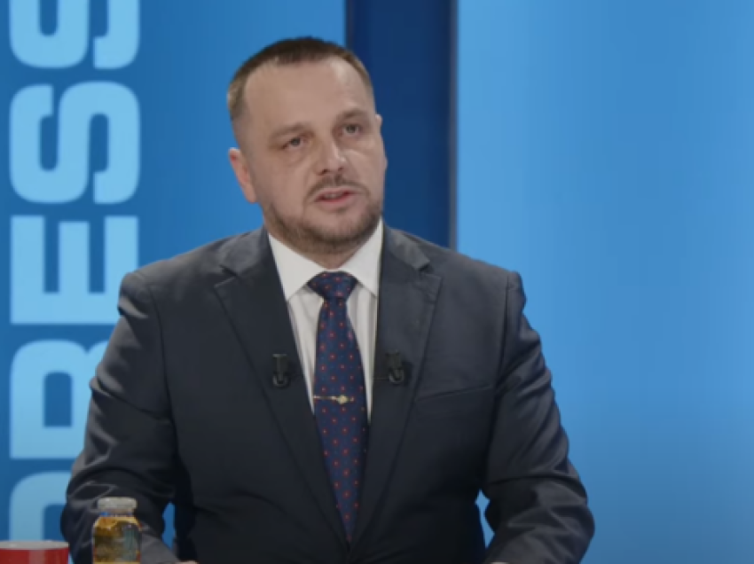 “Dorëzohem vetëm i vdekur”, a e mendoi Ministri i Mbrojtjes dorëheqjen pas raportimeve për mungesë të ushqimit në FSK?