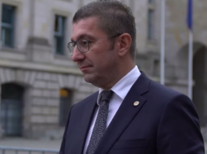 Mickoski: Duam zgjidhje me një përfundim të qartë, anëtarësimin e RMV-së në BE