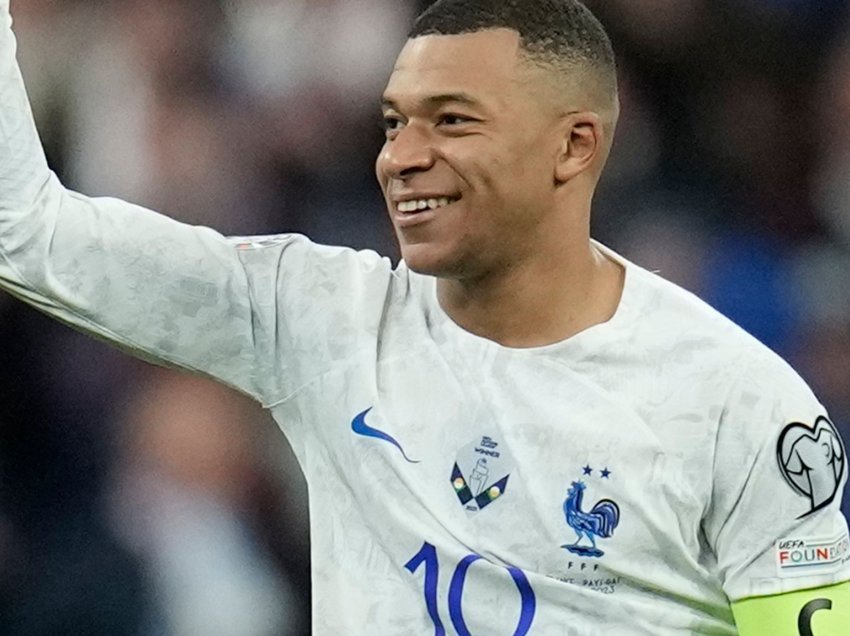 Mbappe ia hedh fajin presidentit të PSG-së