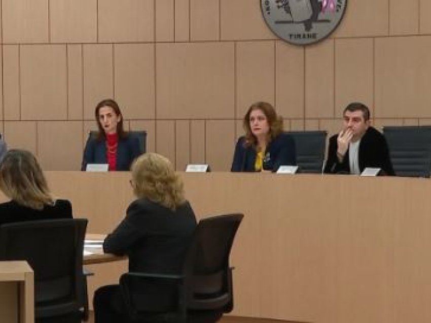 Sherri i votës së emigrantëve, debate të ashpra në Komisionin Qendror të Zgjedhjeve për regjistrimin