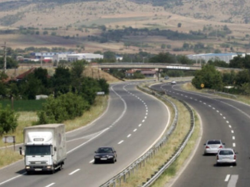 Komunikacioni në Maqedoni, nuk ka ndalesa në pikat kufitare