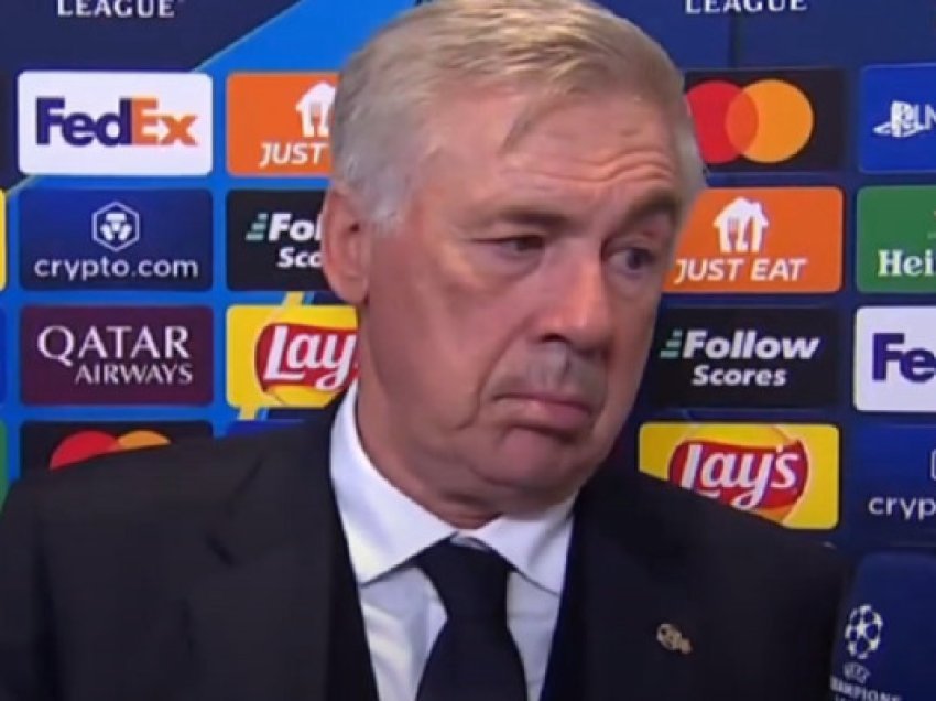 ​Ancelotti zbulon bisedën me lojtarët gjatë pushimit të ndeshjes me Dortmundin