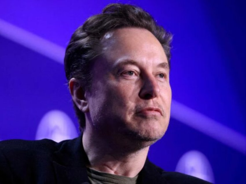 Elon Musk kishte punuar ilegalisht në SHBA në vitin 1995 pasi braktisi shkollën