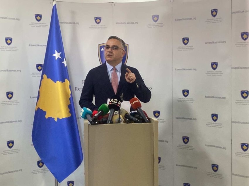 Tahiri: Qeveria e ka kthyer Kosovën prapa, dështimet po i mbulon me temën e Asociacionit e veriut