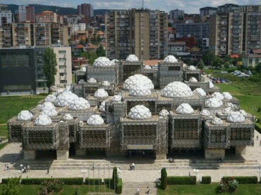 Biblioteka Kombëtare e Kosovës dhuron sot libra për mbi 30 biblioteka komunale