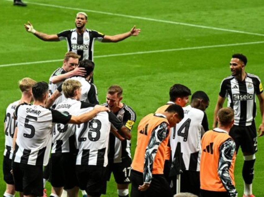 Newcastle United eliminojnë Chelsean, në çerekfinale të Carabao Cup