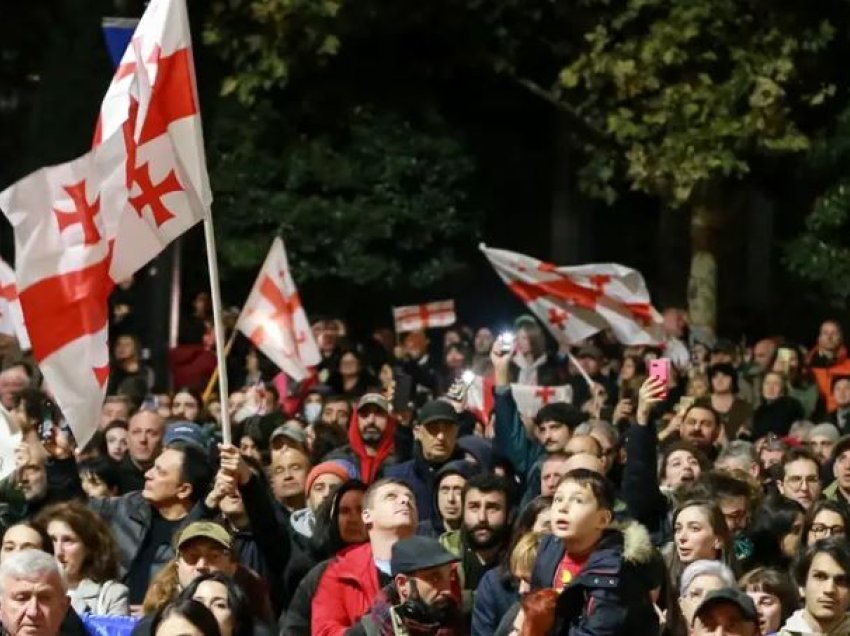 BE-ja akoma pa qëndrim të qartë për zgjedhjet në Gjeorgji