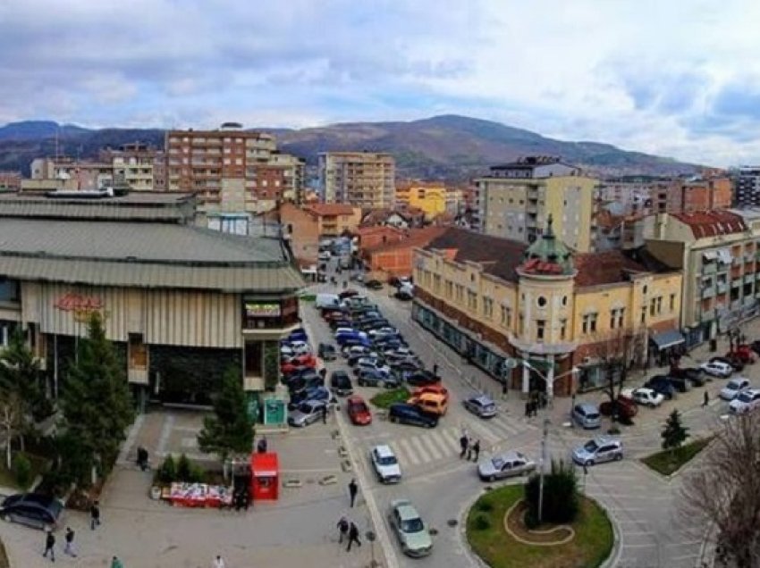 Plas sherri në një familje në Mitrovicë, babai rrahet me vajzën 21-vjeçare