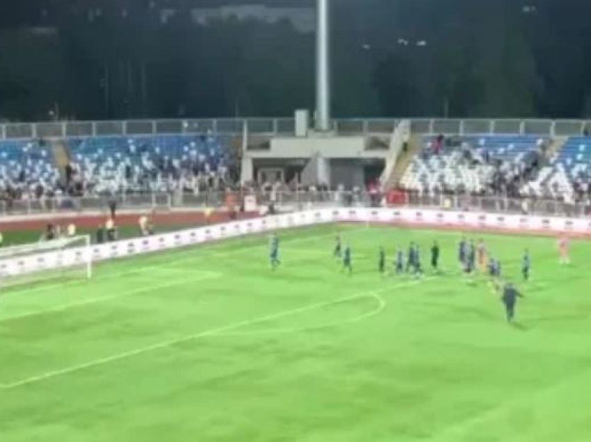 Ngjan edhe kjo, tifozët vërshëllejnë futbollistët e Kosovës!