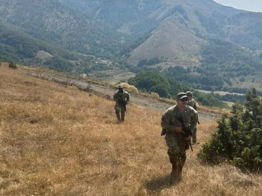 Ushtarët amerikanë patrullime në Leposaviq