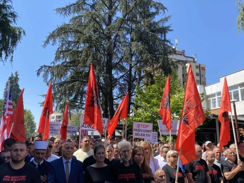 Shqiptarët e Kosovës Lindore protestojnë sërish kundër diskriminimit nga Beogradi