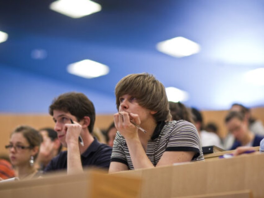 Tarifat për studentët e huaj në Zvicër do të trefishohen